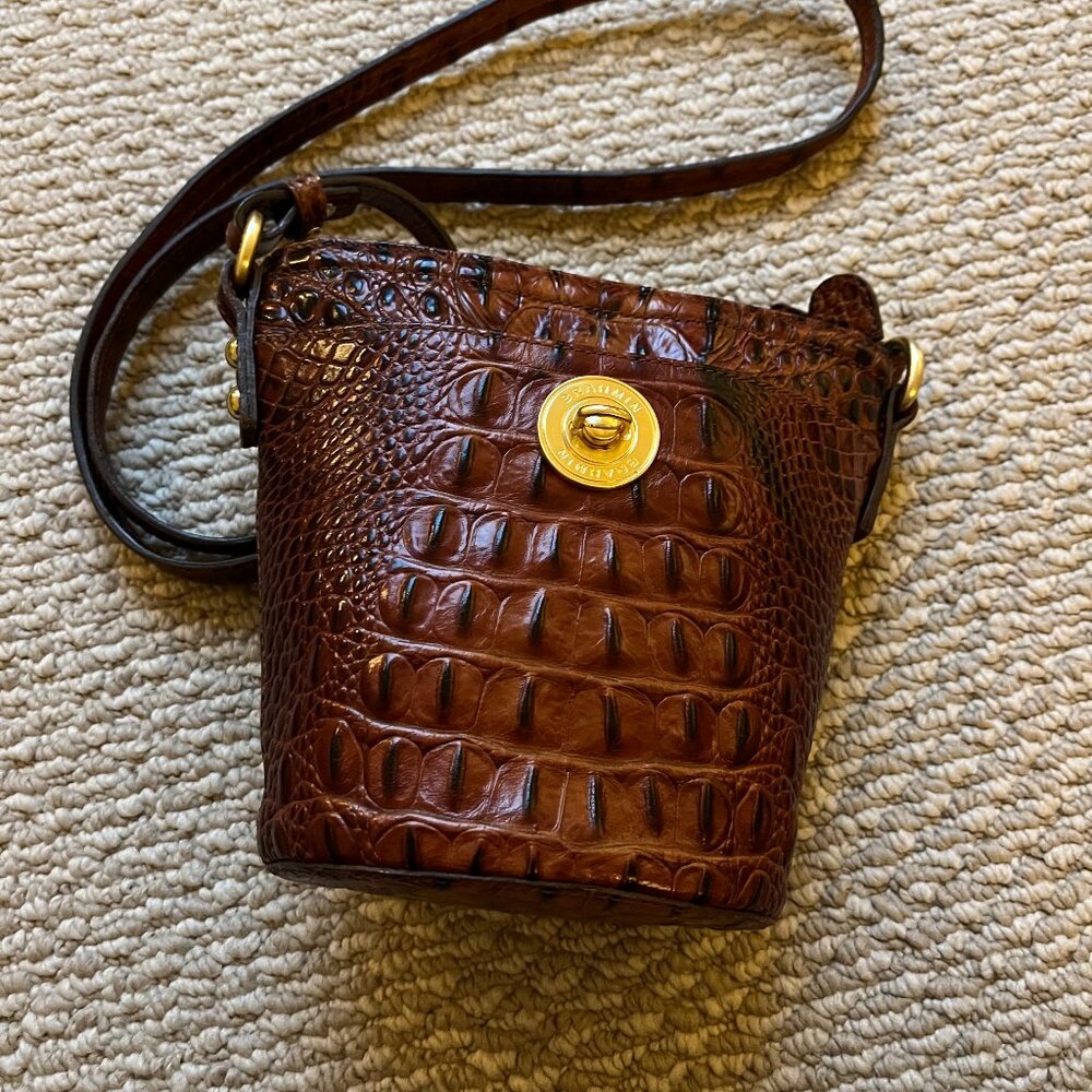 (SOLD) Brahmin crossbody bag